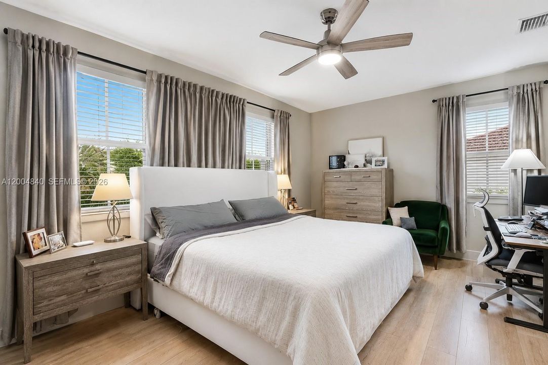 Active With Contract: $750,000 (4 beds, 3 baths, 2460 Square Feet)