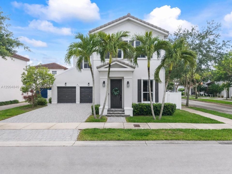 Active With Contract: $750,000 (4 beds, 3 baths, 2460 Square Feet)