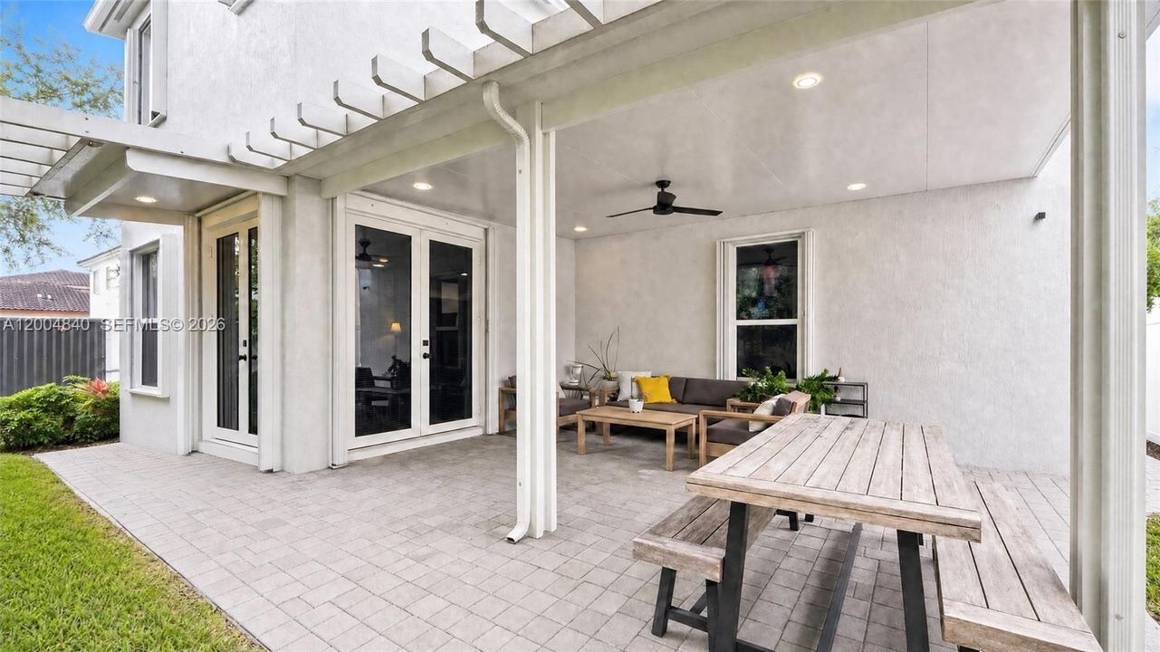 Active With Contract: $750,000 (4 beds, 3 baths, 2460 Square Feet)