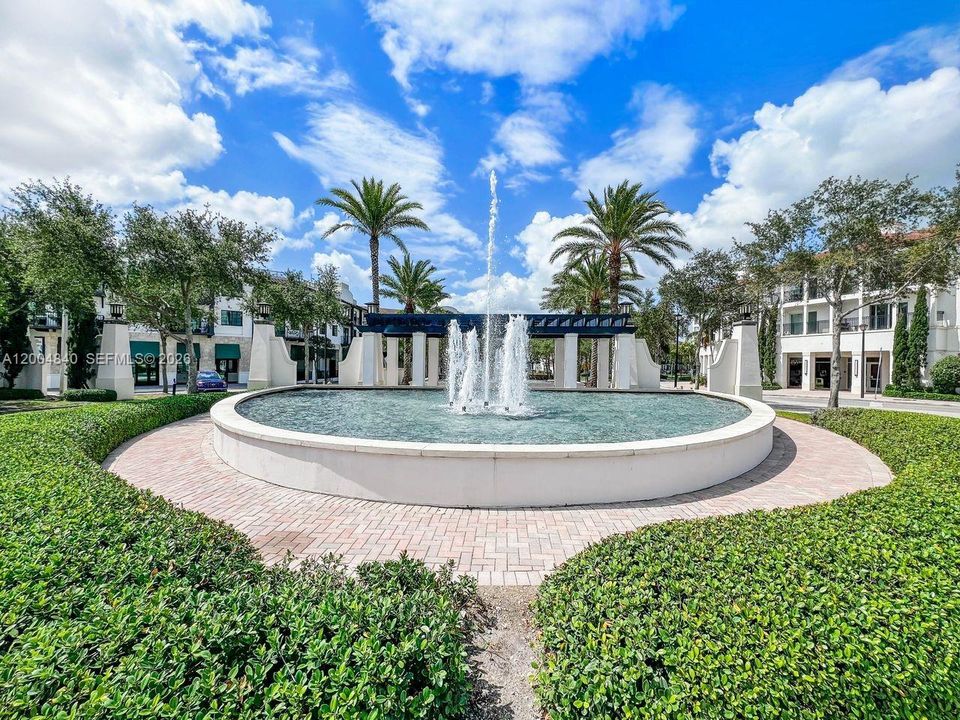 Active With Contract: $750,000 (4 beds, 3 baths, 2460 Square Feet)