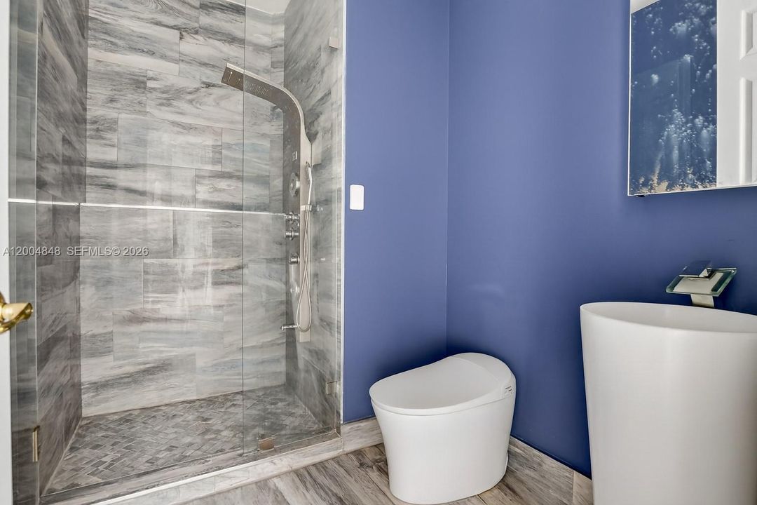 4th Full Bath in Hallway 2nd level