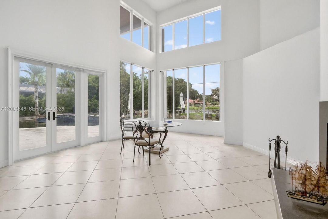 Active With Contract: $1,500,000 (6 beds, 4 baths, 4779 Square Feet)