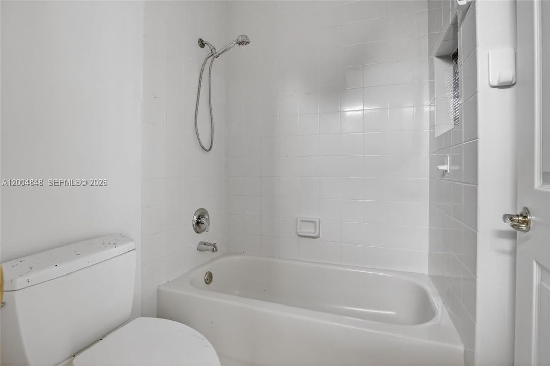 3rd Full Bath:  Jack 7 Jill for 2nd level bedrooms 3,4