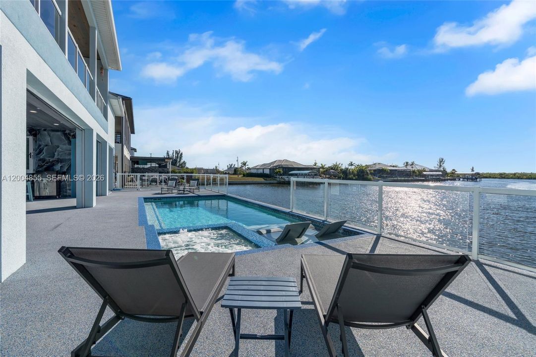 For Sale: $1,590,000 (3 beds, 4 baths, 3784 Square Feet)