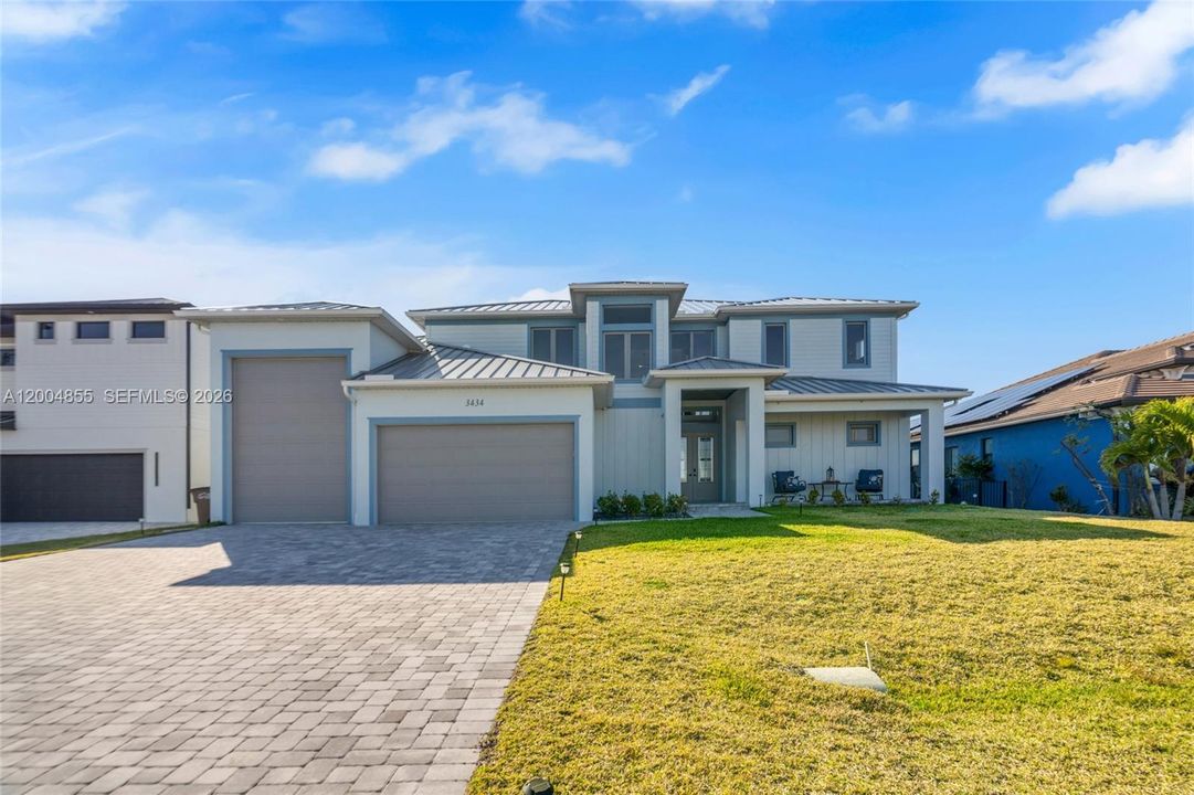 For Sale: $1,590,000 (3 beds, 4 baths, 3784 Square Feet)