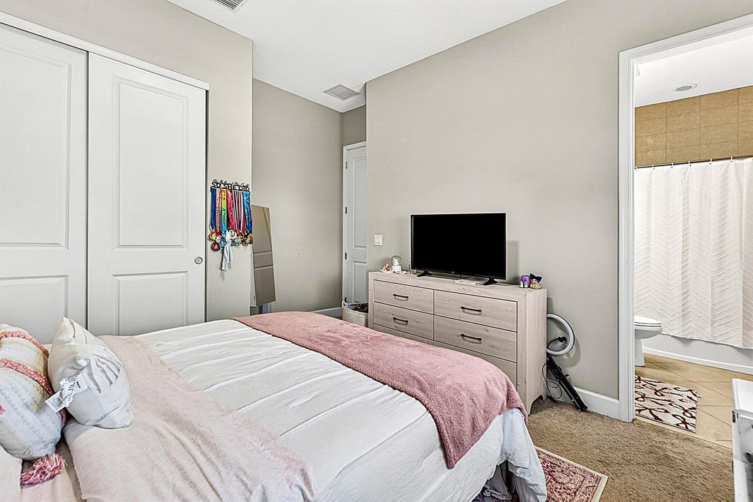 2nd en-suite