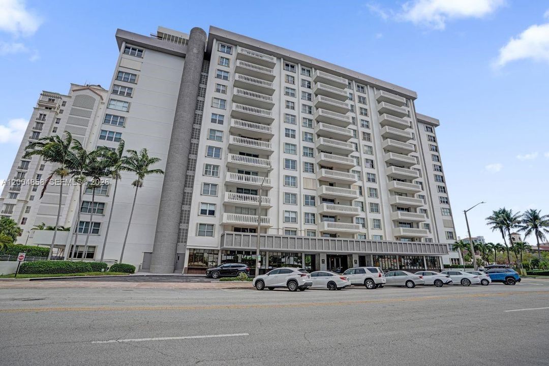 En Venta: $625,000 (2 camas, 2 baños, 1206 Pies cuadrados)