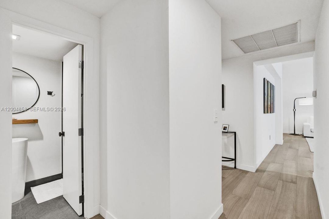En Venta: $625,000 (2 camas, 2 baños, 1206 Pies cuadrados)