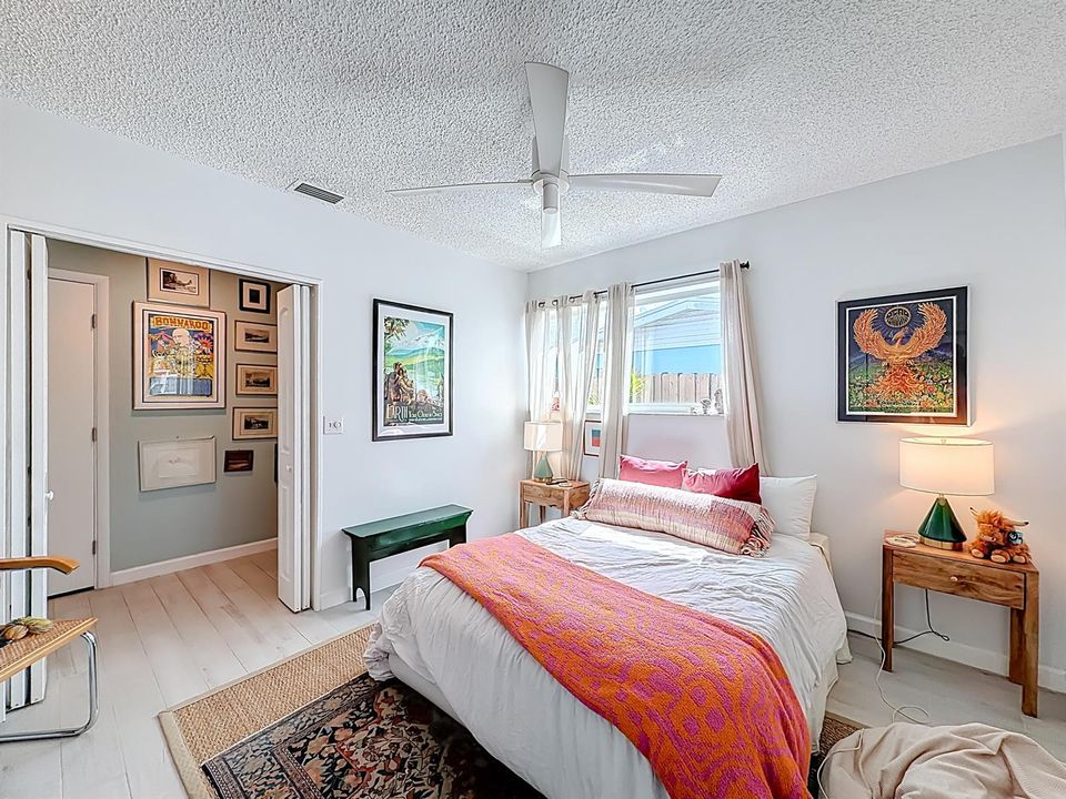 6 SE 10th Court-59