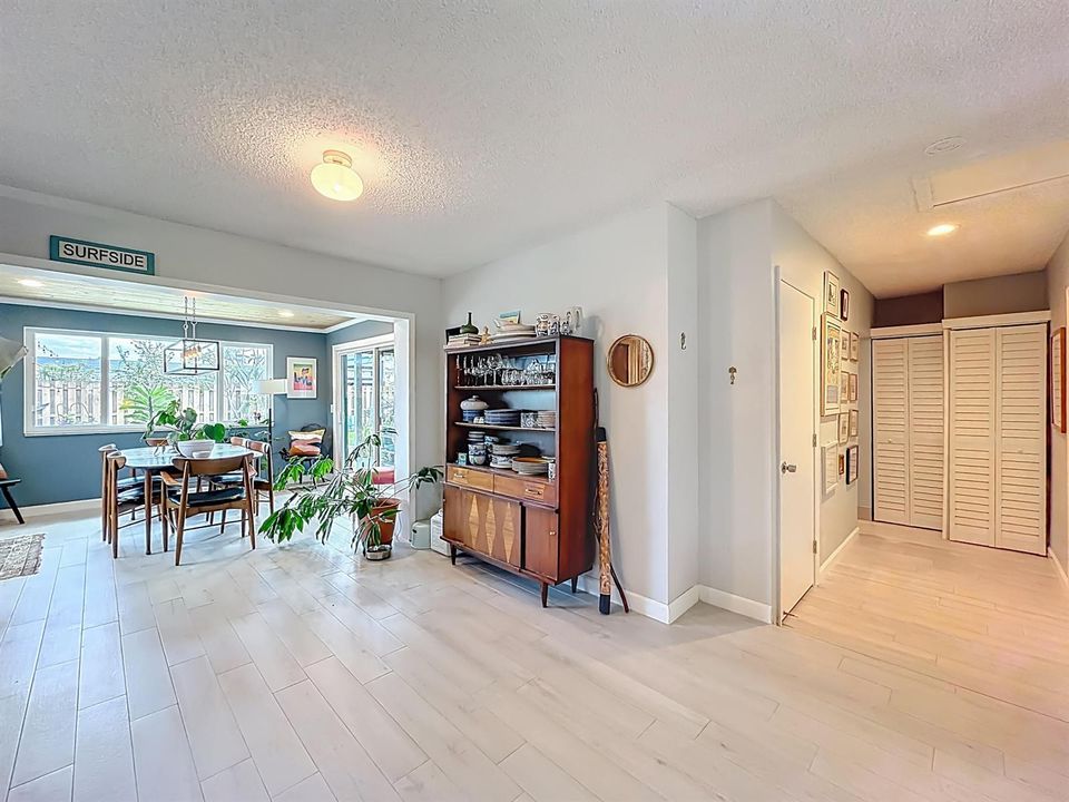 6 SE 10th Court-28