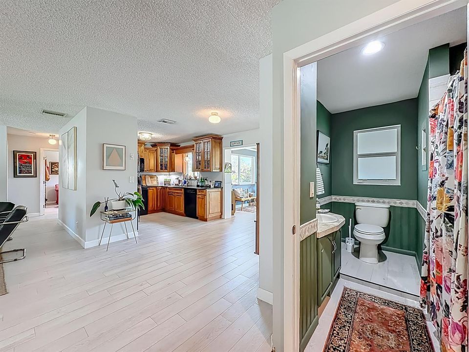6 SE 10th Court-60