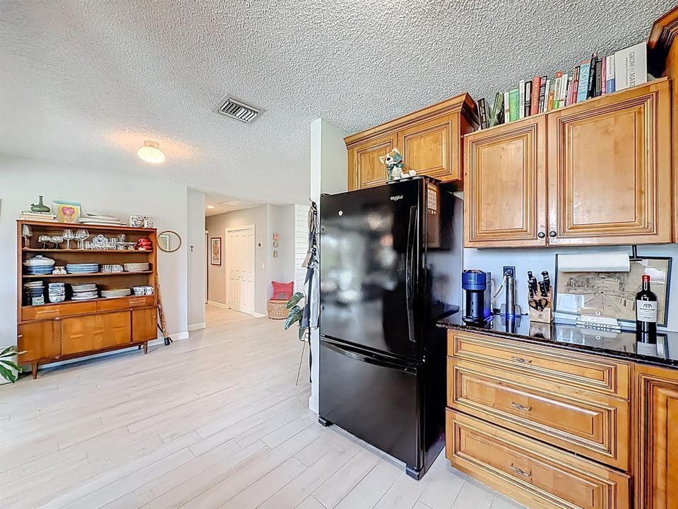 6 SE 10th Court-37