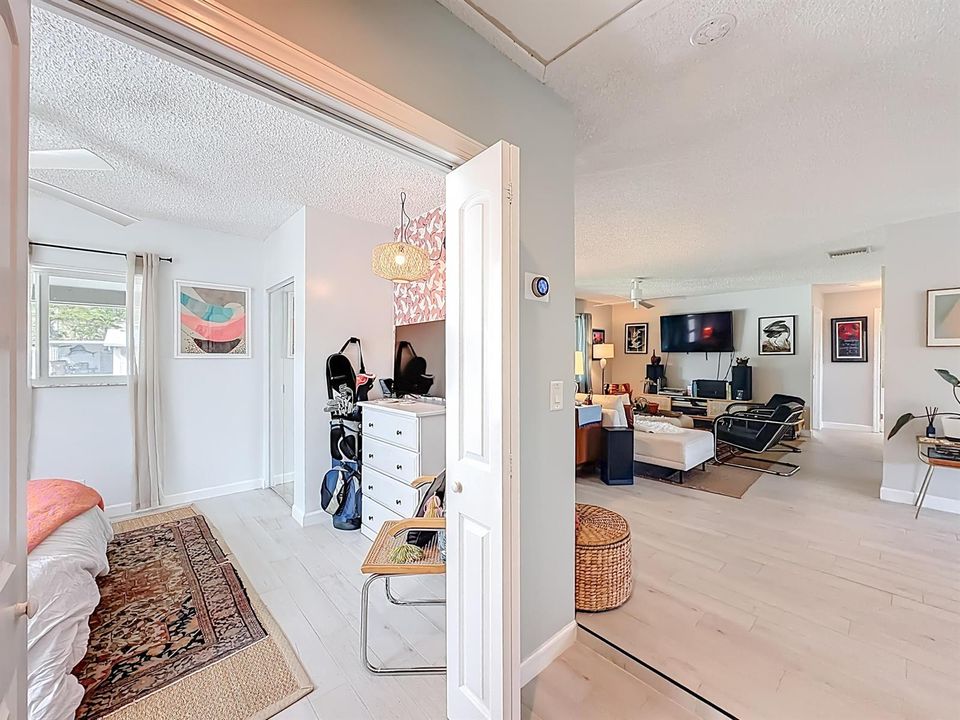 6 SE 10th Court-55
