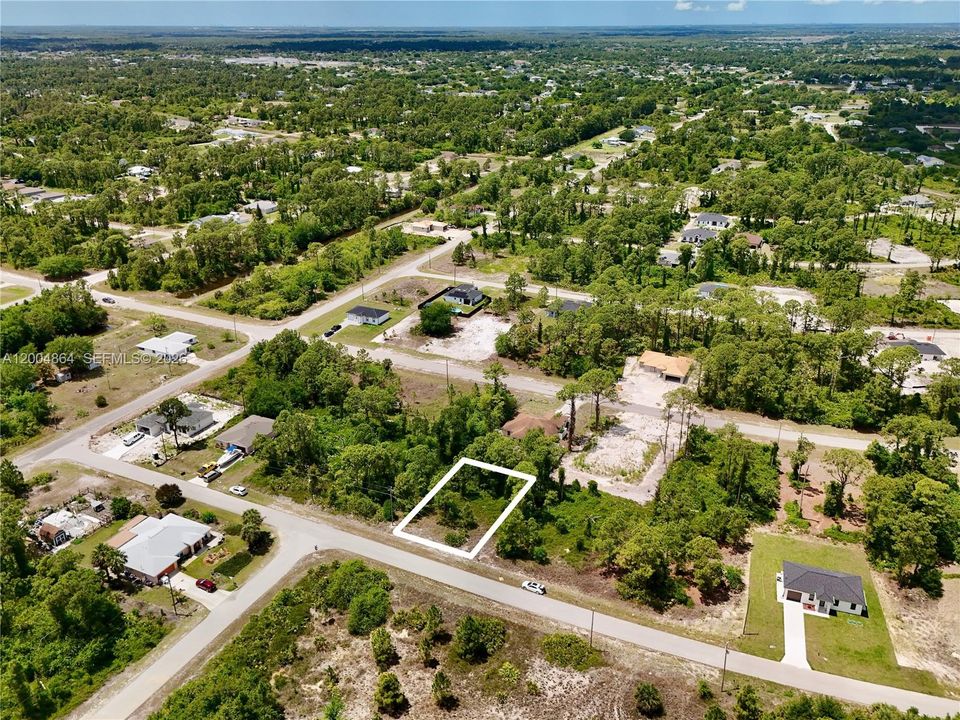 En Venta: $35,000 (0.23 acres)