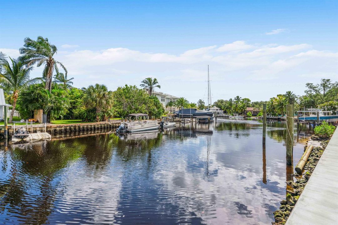 122ft of Waterfront
