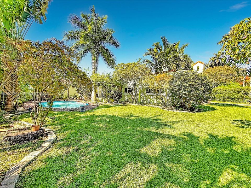 For Sale: $1,435,000 (4 beds, 3 baths, 3125 Square Feet)