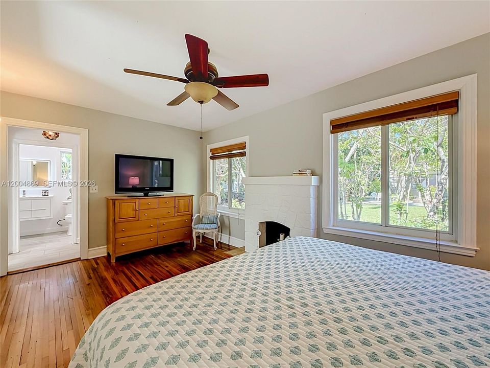 For Sale: $1,435,000 (4 beds, 3 baths, 3125 Square Feet)