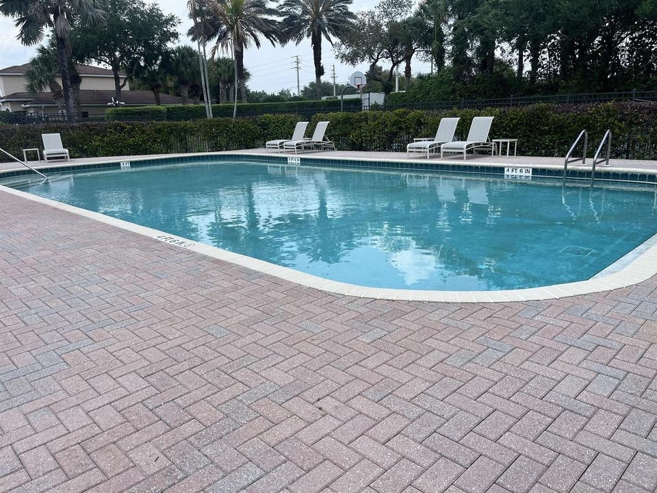 jo pool
