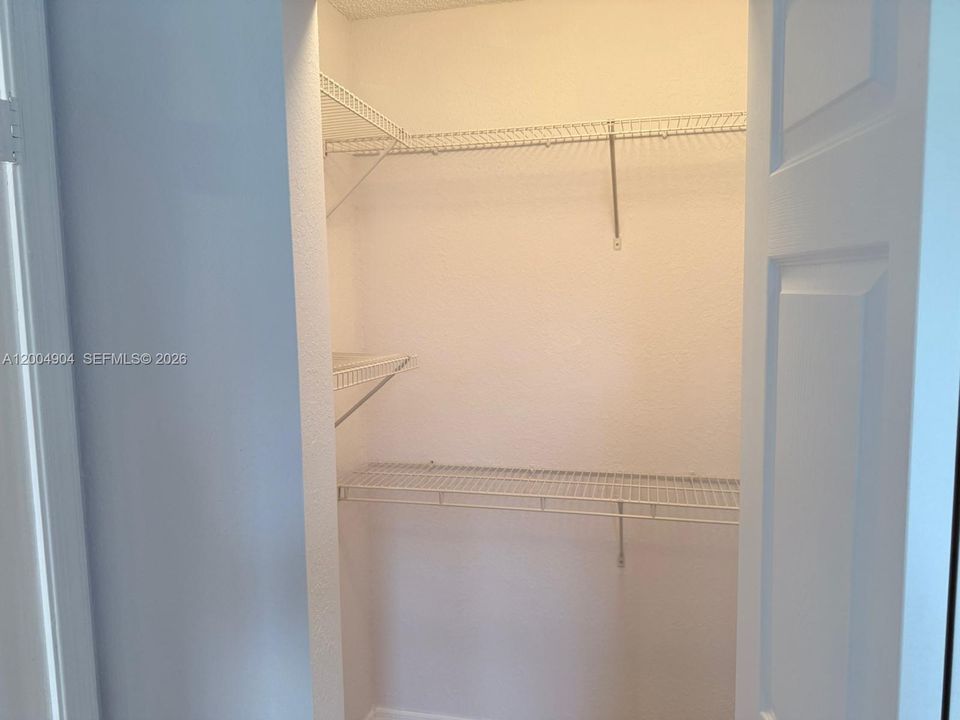 Недавно арендовано: $1,900 (2 спален, 2 ванн, 805 Квадратных фут)