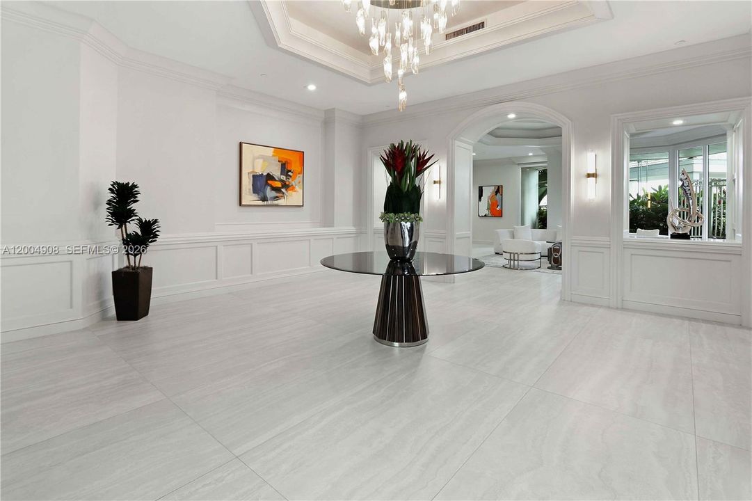 En Venta: $849,000 (2 camas, 2 baños, 2240 Pies cuadrados)