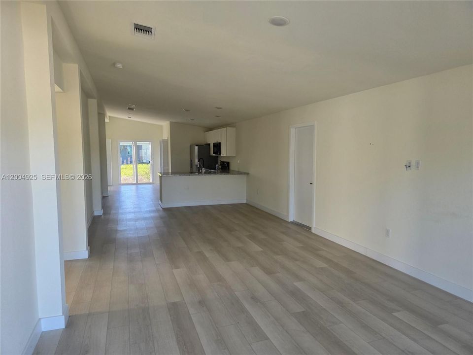 En Venta: $259,900 (3 camas, 2 baños, 0 Pies cuadrados)