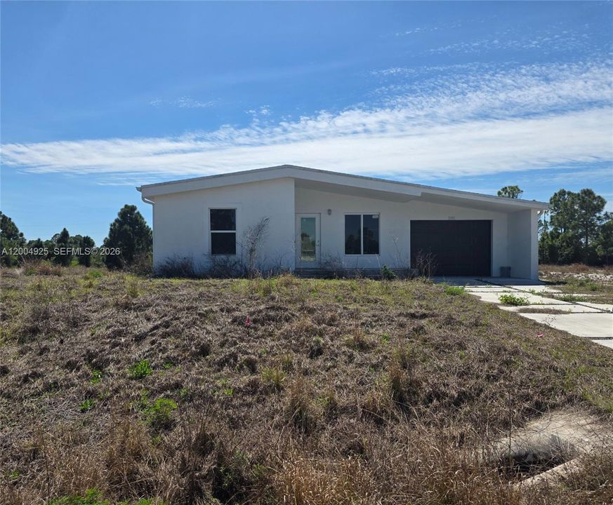 En Venta: $259,900 (3 camas, 2 baños, 0 Pies cuadrados)