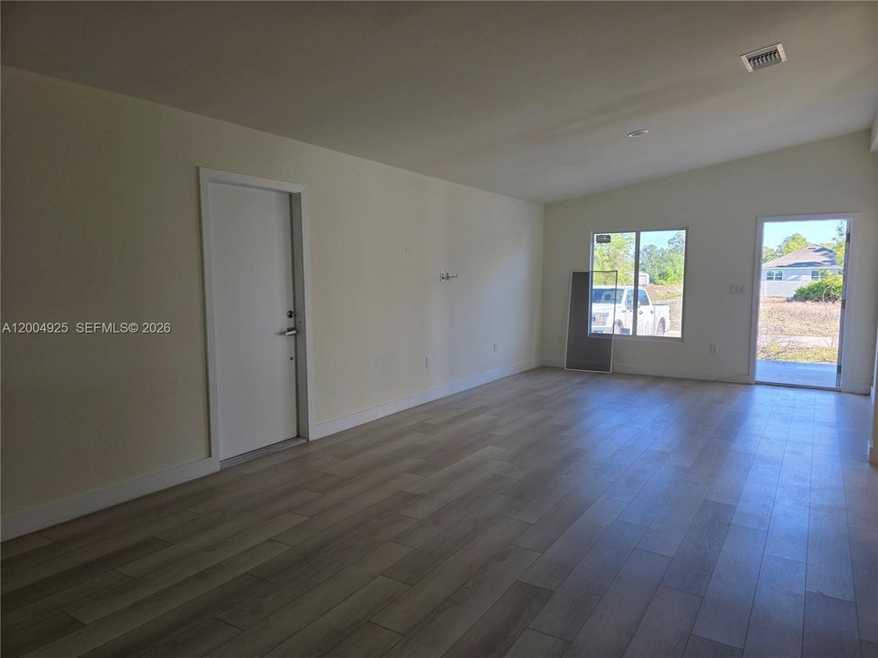 En Venta: $259,900 (3 camas, 2 baños, 0 Pies cuadrados)
