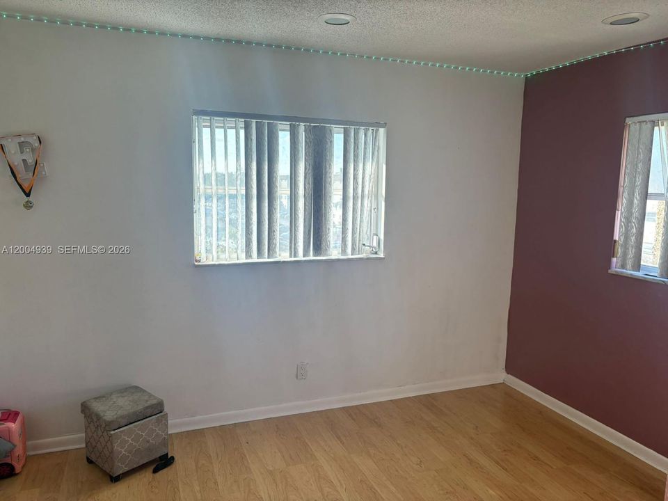 En Renta: $1,600 (1 camas, 1 baños, 775 Pies cuadrados)