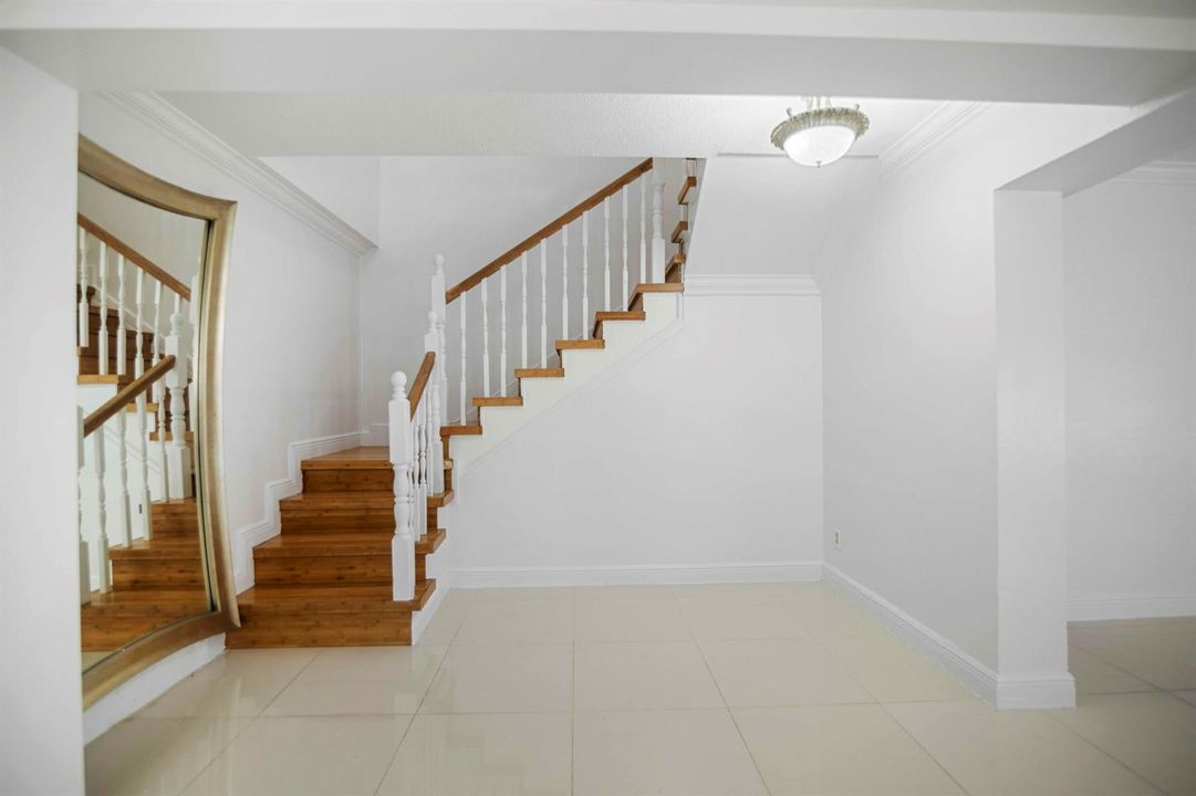 Townhouse entry