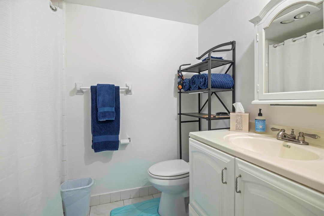 Bathroom3