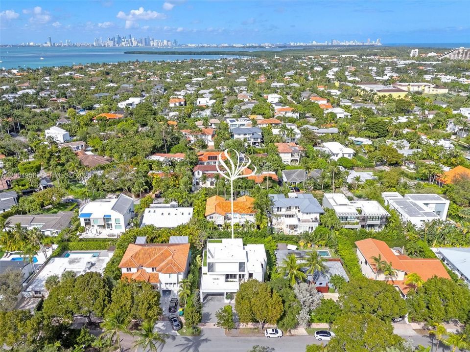 Recientemente alquilado: $28,900 (6 camas, 6 baños, 3670 Pies cuadrados)