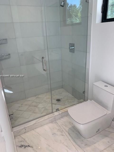 В аренду: $28,000 (5 спален, 7 ванн, 4285 Квадратных фут)
