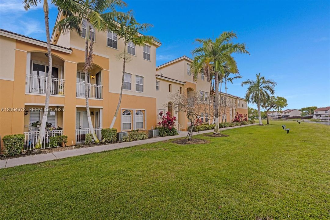 For Sale: $403,000 (3 beds, 2 baths, 1445 Square Feet)
