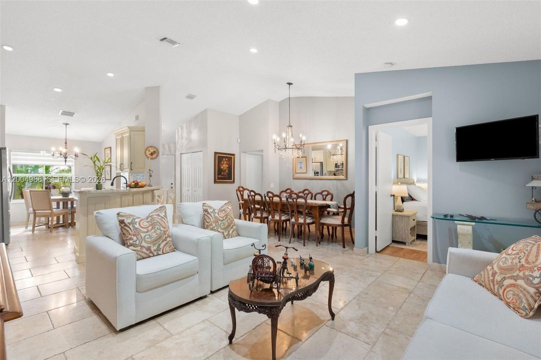 Activo con contrato: $599,900 (3 camas, 2 baños, 1420 Pies cuadrados)