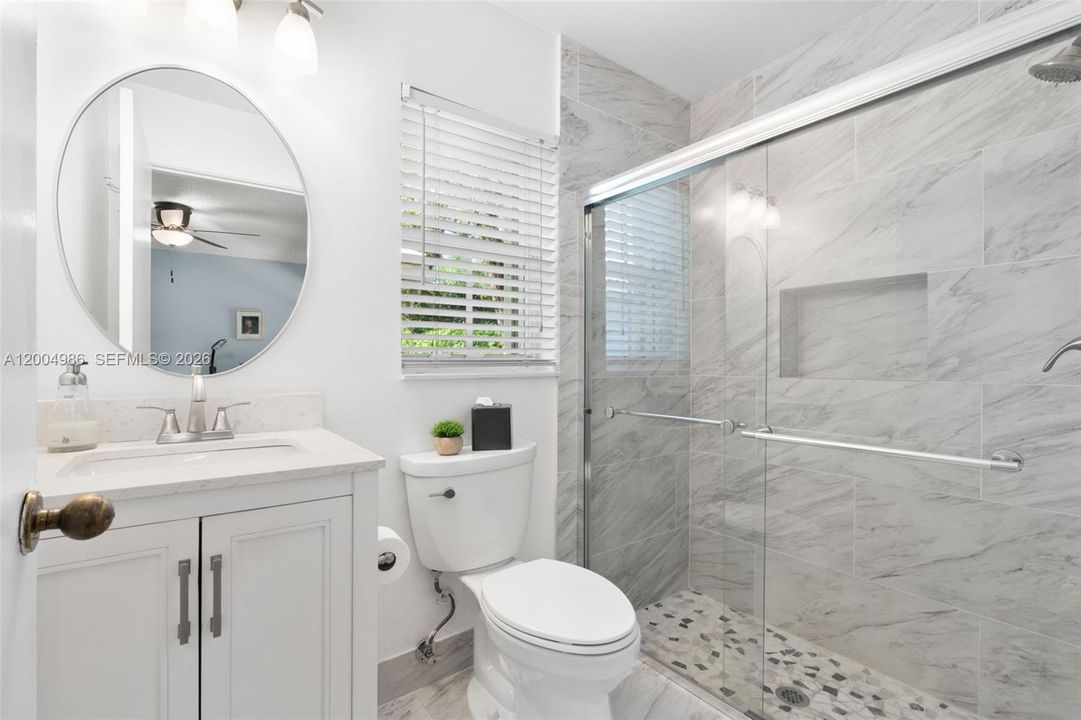 Activo con contrato: $599,900 (3 camas, 2 baños, 1420 Pies cuadrados)