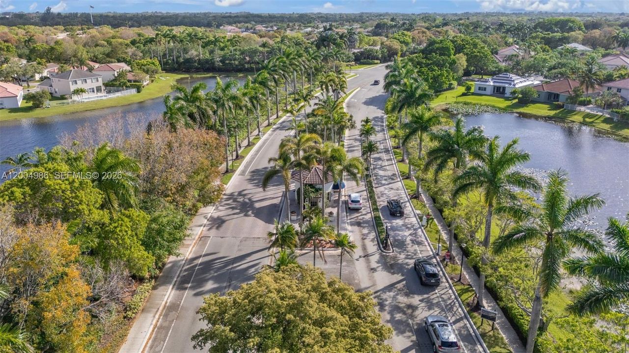 Activo con contrato: $599,900 (3 camas, 2 baños, 1420 Pies cuadrados)