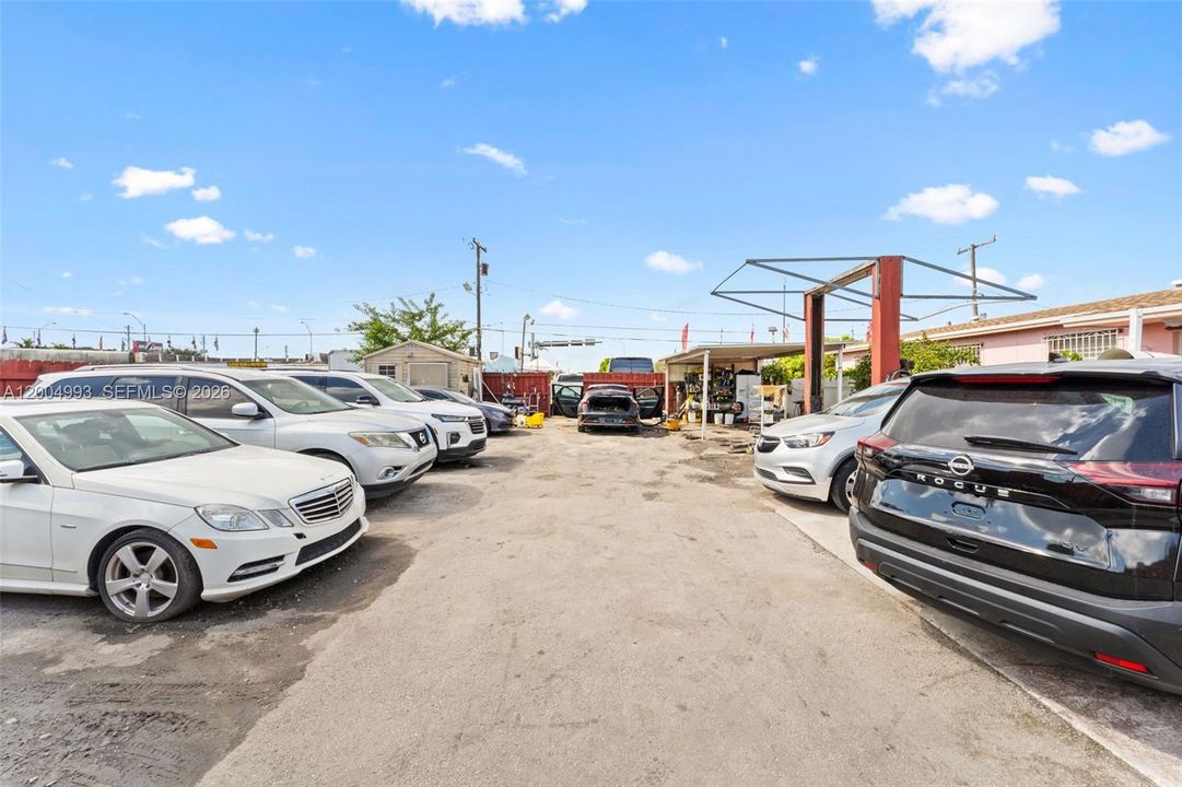 For Sale: $10,000,000 (0 beds, 0 baths, 0 Square Feet)
