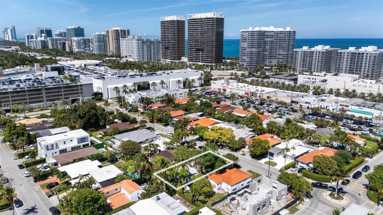 For Sale: $1,499,500 (3 beds, 2 baths, 1705 Square Feet)