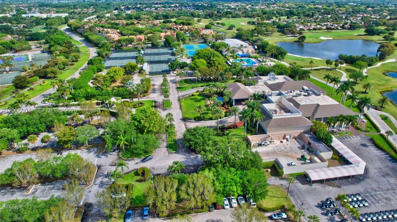 En Venta: $425,000 (3 camas, 2 baños, 1952 Pies cuadrados)