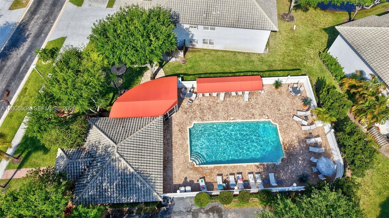 En Venta: $425,000 (3 camas, 2 baños, 1952 Pies cuadrados)