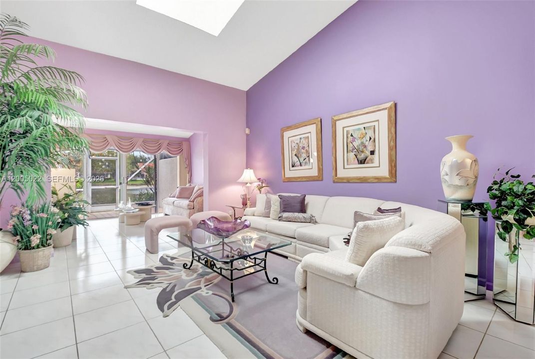 Active With Contract: $4,500 (2 beds, 2 baths, 1722 Square Feet)