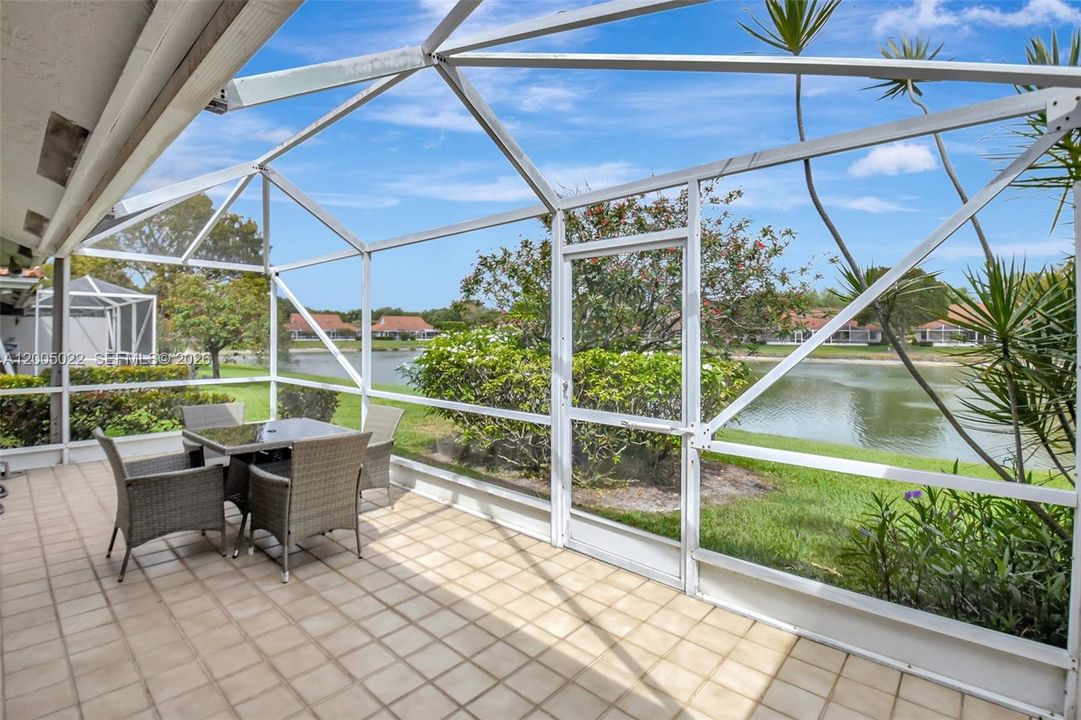 Active With Contract: $4,500 (2 beds, 2 baths, 1722 Square Feet)