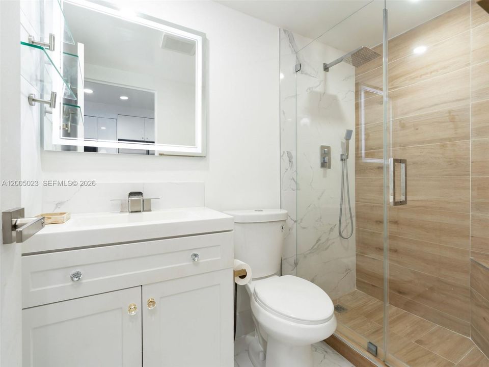 For Sale: $549,000 (0 beds, 1 baths, 483 Square Feet)