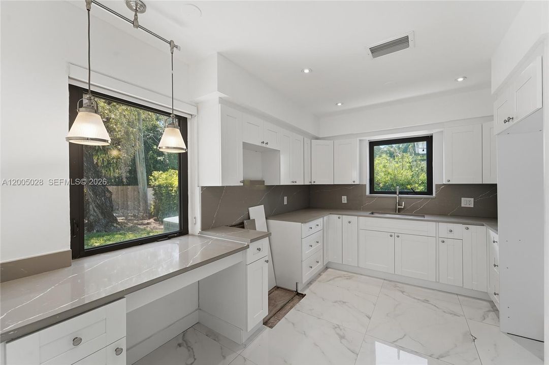 For Sale: $1,399,900 (3 beds, 3 baths, 2123 Square Feet)