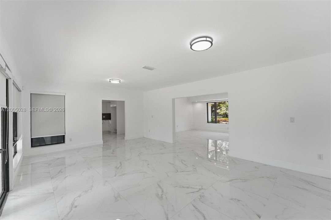 For Sale: $1,399,900 (3 beds, 3 baths, 2123 Square Feet)