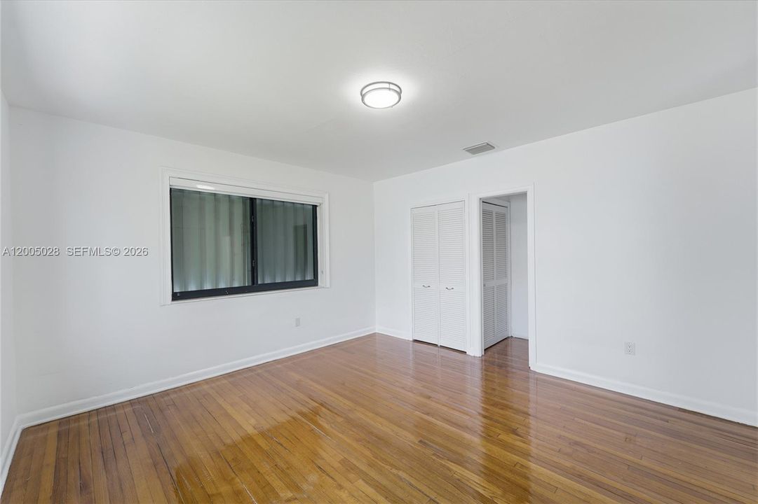 For Sale: $1,399,900 (3 beds, 3 baths, 2123 Square Feet)