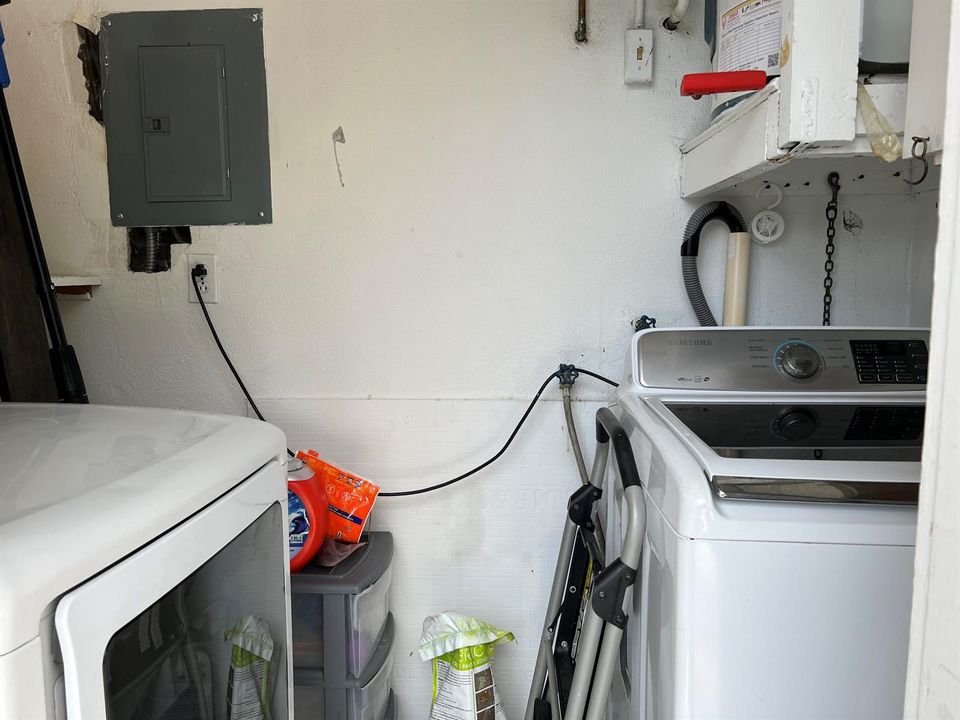4310 Laundry