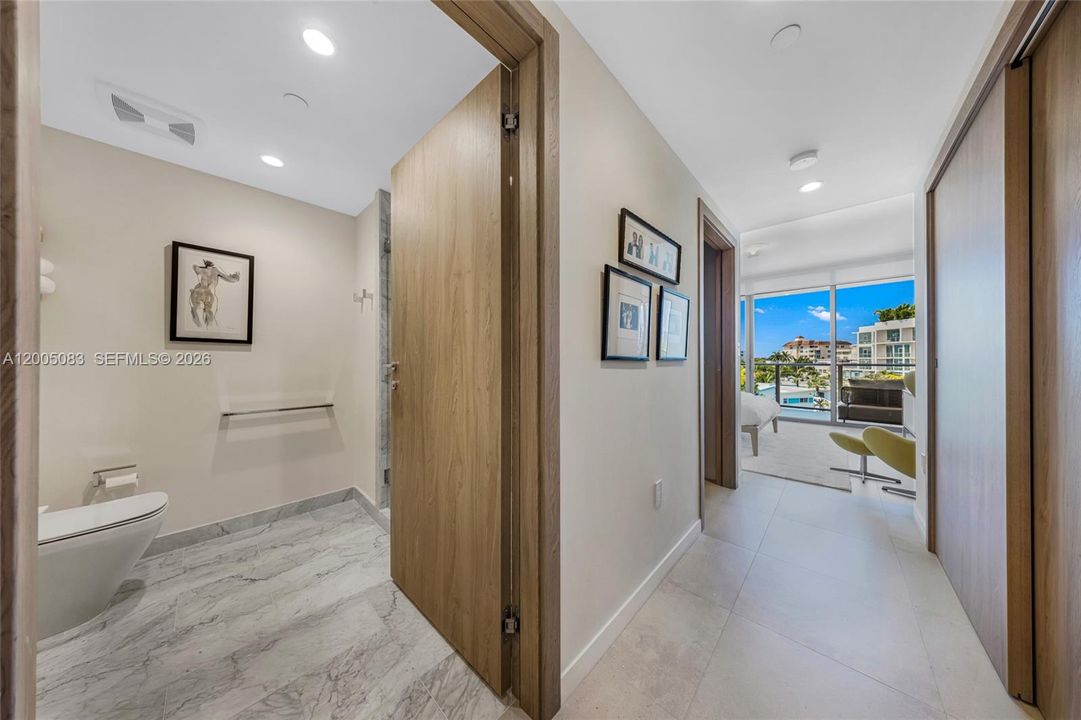 For Sale: $4,900,000 (4 beds, 4 baths, 3521 Square Feet)