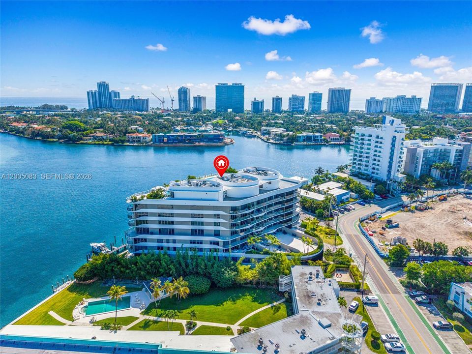 For Sale: $4,900,000 (4 beds, 4 baths, 3521 Square Feet)