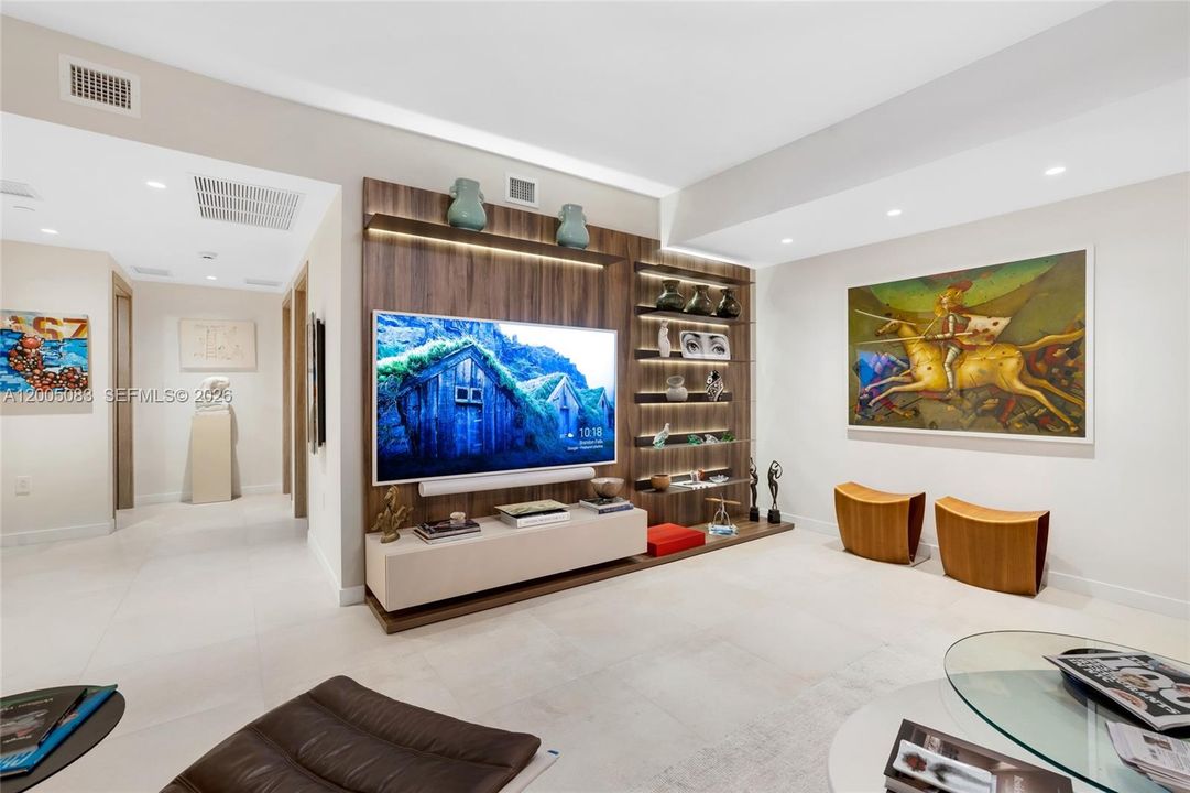 For Sale: $4,900,000 (4 beds, 4 baths, 3521 Square Feet)